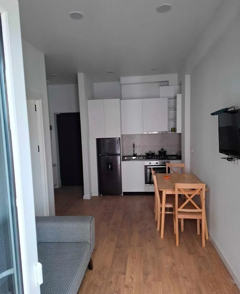 Ankara Otel Τυφλίδα Ξενοδοχείο με διαμερίσματα