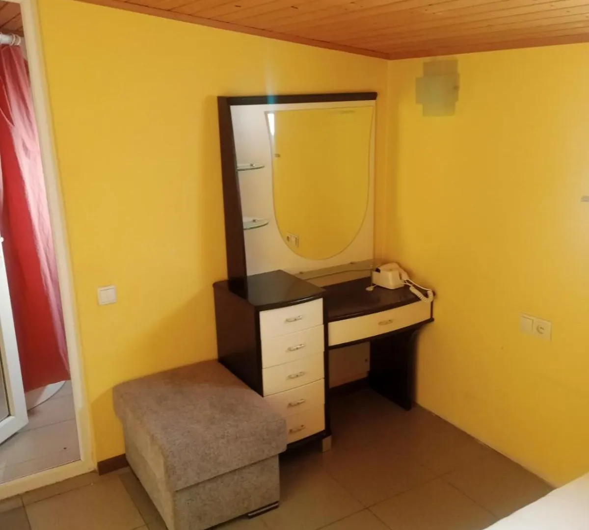 Ankara Otel Τυφλίδα Ξενοδοχείο με διαμερίσματα